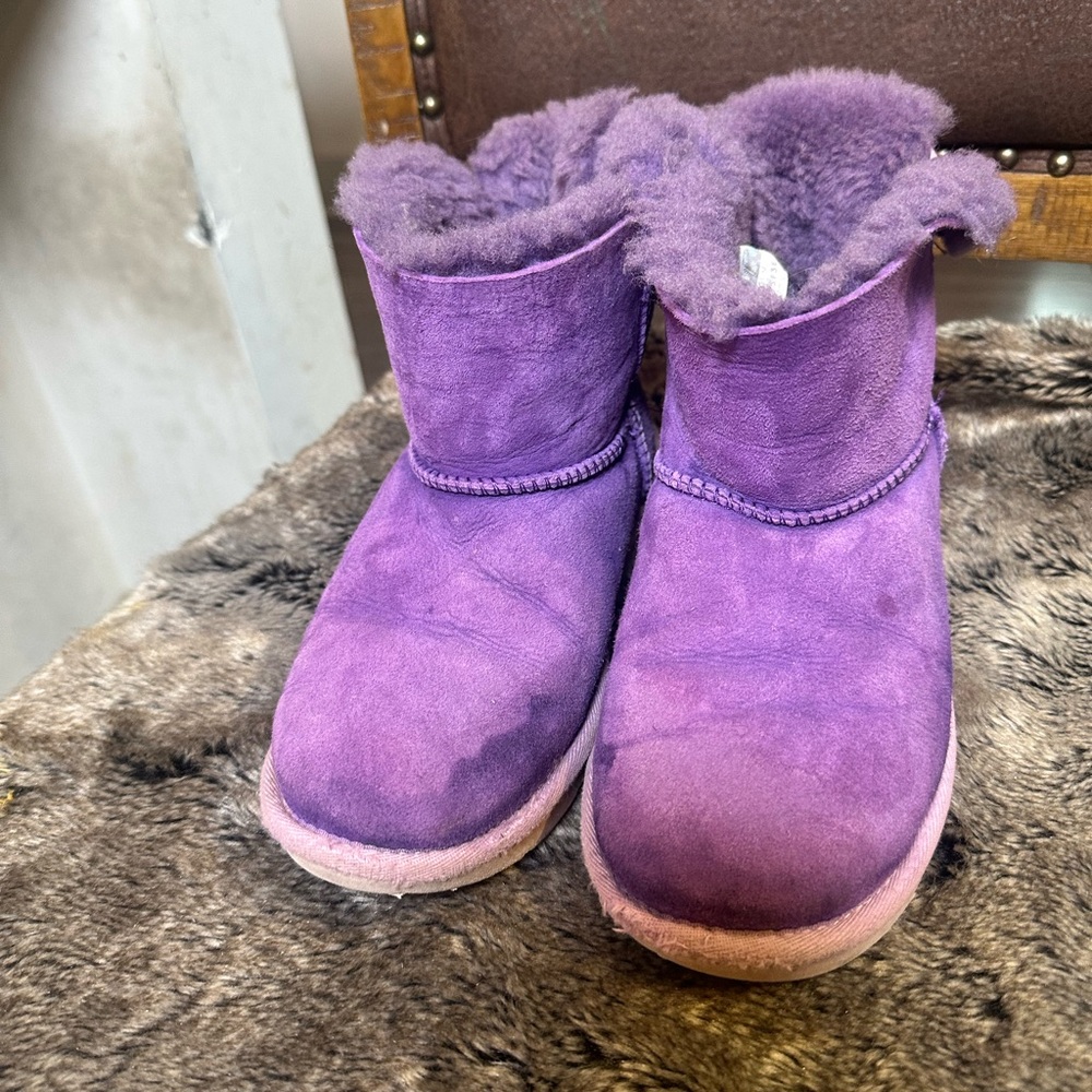 UGG Mini Bailey Bow II Purple Boots, Size 4